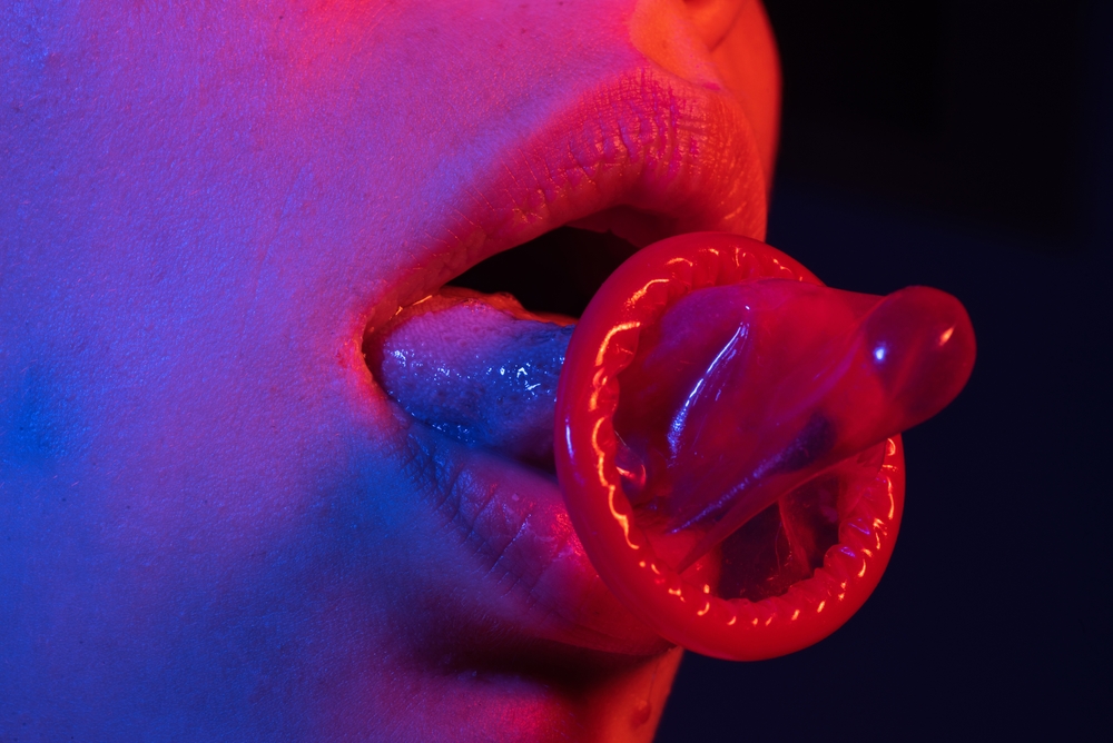 Adult Friend Finder vs. Woomatch.com – Die sichere und diskrete Wahl für Erwachsene